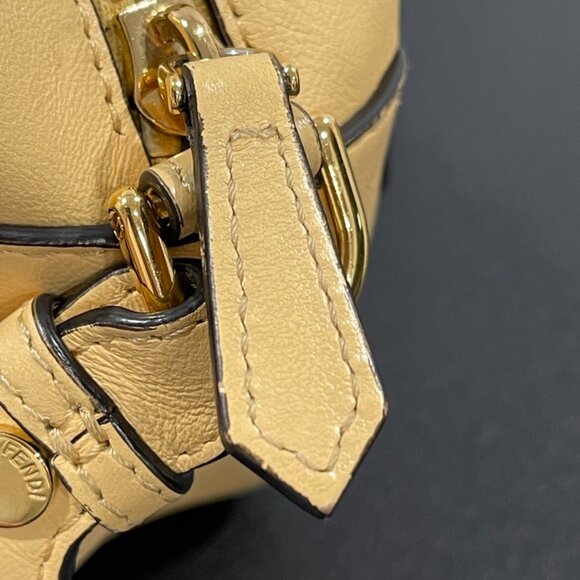 Fendi Baguette Leather Yellow Camera Bag (JB1396) - Picture 10 of 15